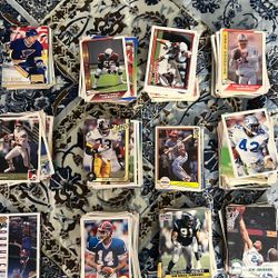 Football, Baseball, Hockey, Basketball Sports Cards 