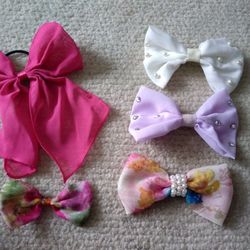 Hair Bows - New!