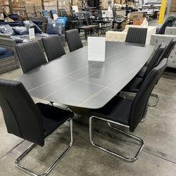 Modern Matte Sintered Stone Dining Table Rectangular Collision Resistant Rounded Corner 