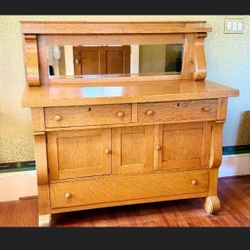 Entryway Dresser/cabinet