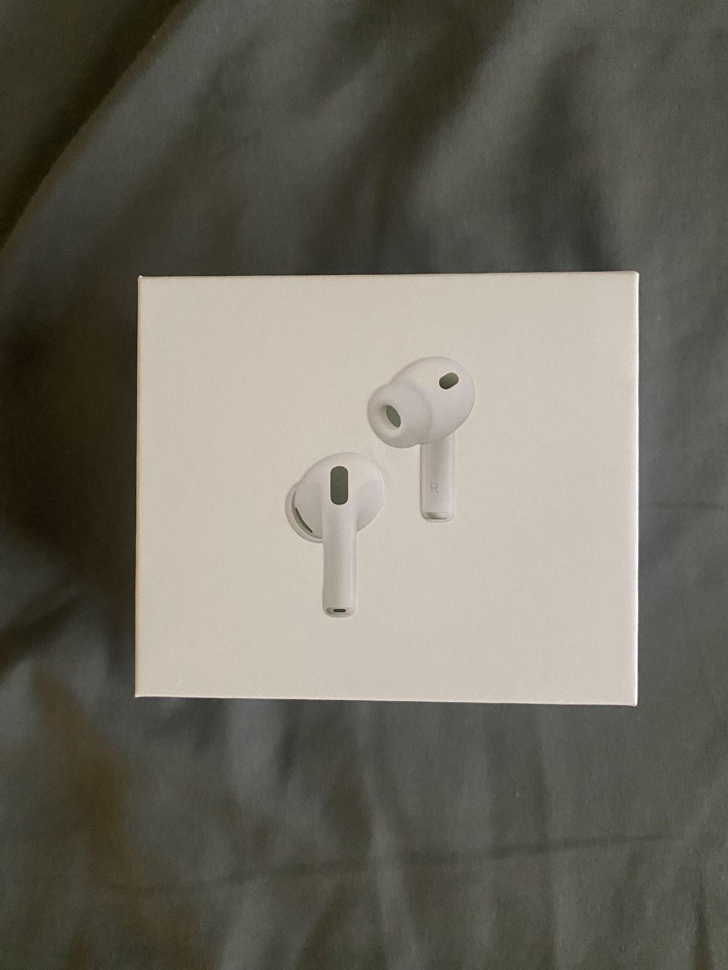 brand new AirPods Pro 3