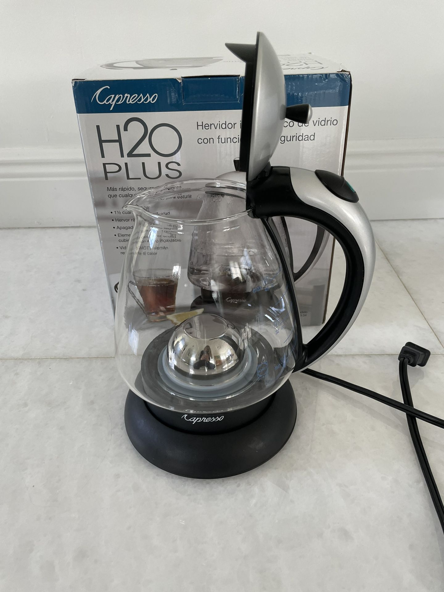 Capresso H2O Glass Kettle