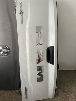 RAM tailgate 2(contact info removed) white