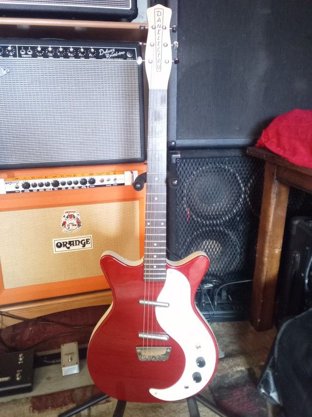 Danelectro 59 NOS. Made In Korea In Excellent Condition.