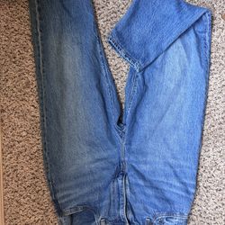 Woman’s Levi Jeans 
