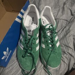 Adidas Gazzelles