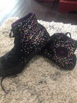 Girls high top Converse-sz 4