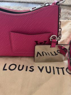 NEW Louis Vuitton Marellini in Rose Miami for Sale in Phoenix, AZ