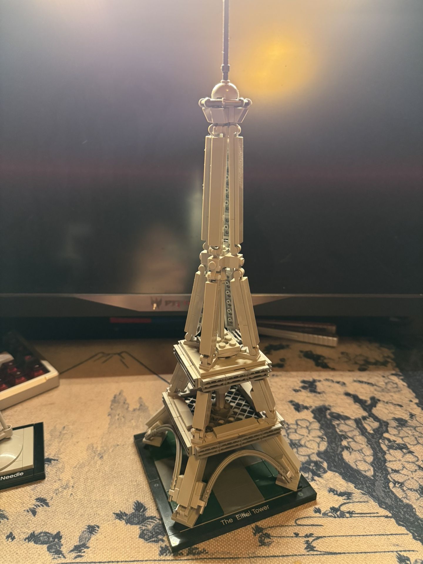 Lego Architecture Eiffel Tower