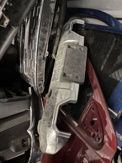 Chevy Silverado Sierra Yukon Escalade Parts 