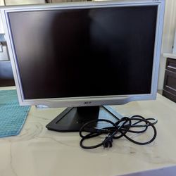 19 Inch Acer Computer Monitor 
