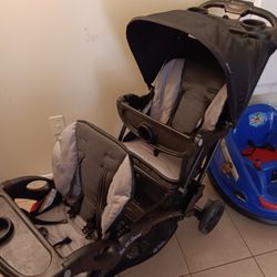 Double Stoller 