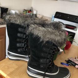 Sorel Joan Of Arctic Boots