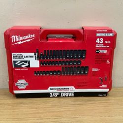 MILWAUKEE 49-66-7009 METRIC & SAE 43 PC 3/8” DRIVE IMPACT SOCKET KIT.