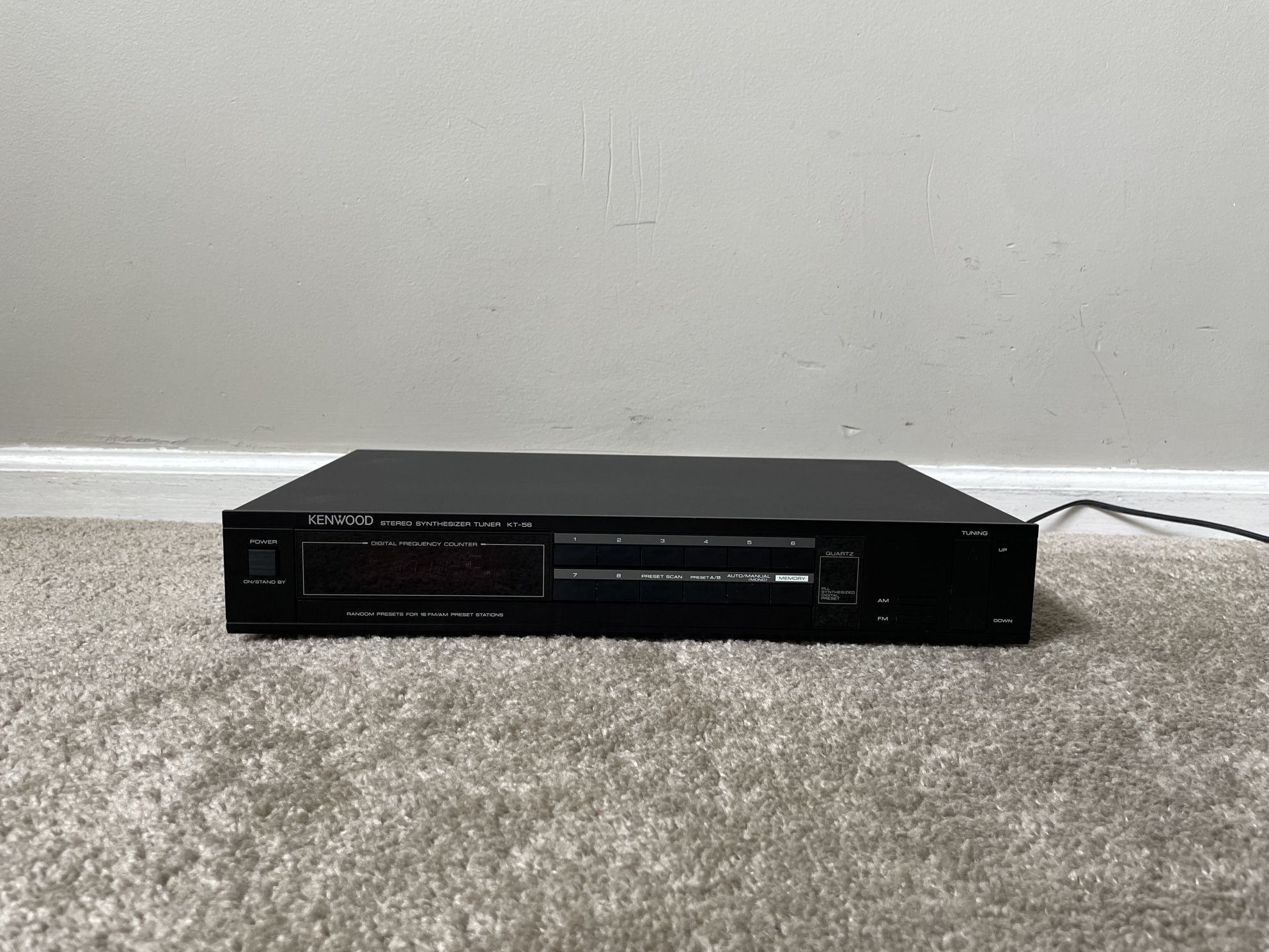 Kenwood KT-56 Home Stereo Audio Digital AM FM Radio Tuner