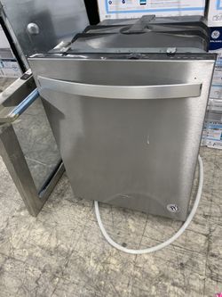 Whirlpool dishwasher in stainless steel new