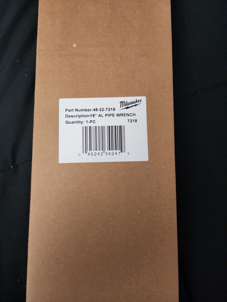 Milwaukee aluminum pipe wrench