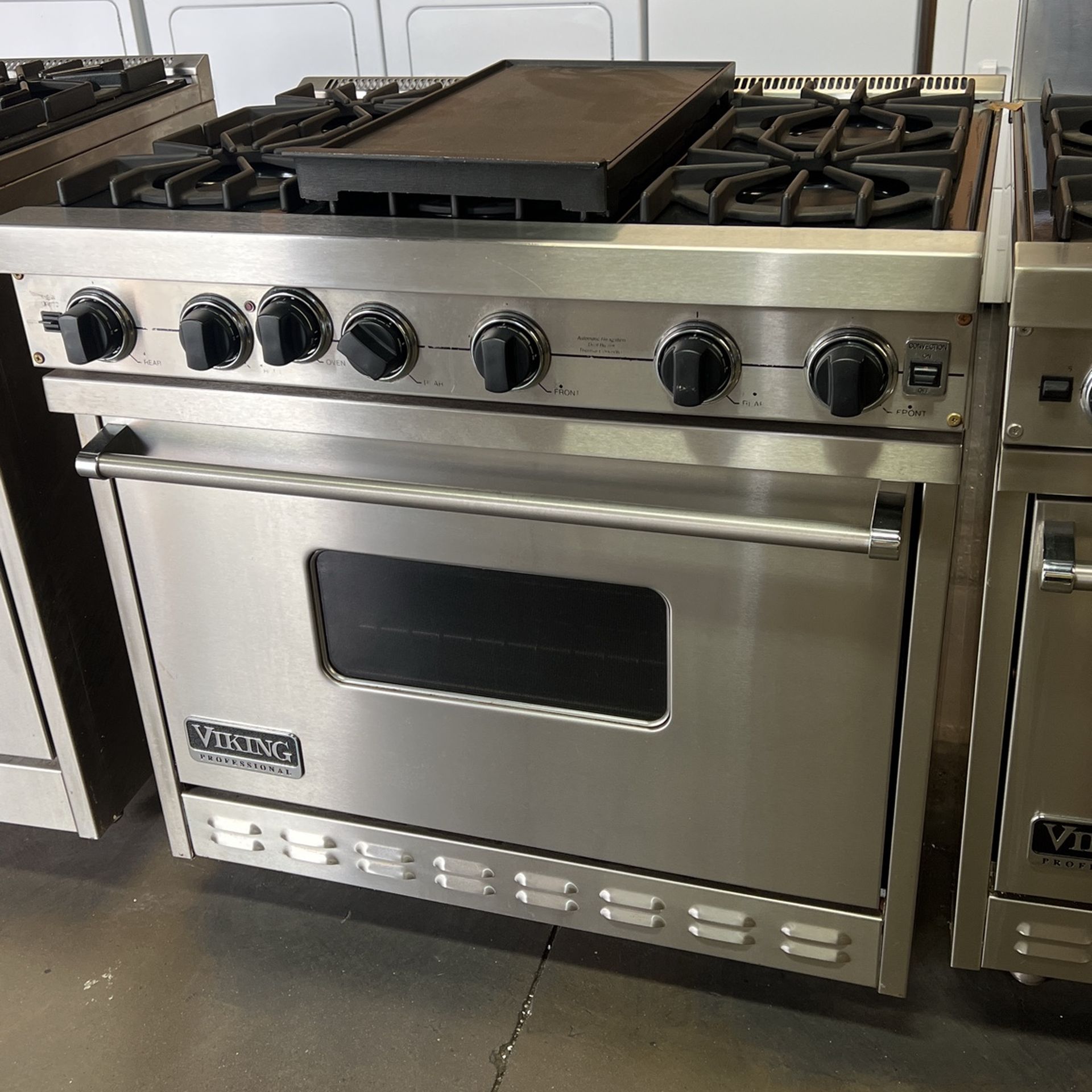 Viking 36”wide Gas Range Stove In Stainless Steel 6Burners