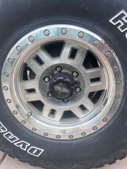 Toyota/chevy six lug wheels