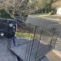 Large Medium Dog Kennel Crate Collapsible in Good Condition 36” L by W 22” H “24