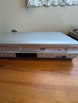 Samsung DVD-V4600A VCR VHS DVD Player Combo 4-Head Hi-Fi VHS -DVD WORKING