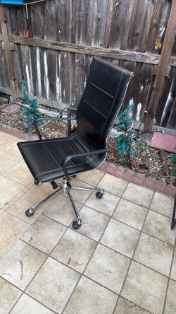 Office chair