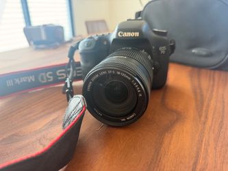 Canon EOS 7D (2009 APS-C DSLR, 18MP,