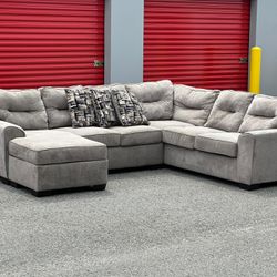 SECTIONAL COUCH ASHLEY FURNITURE BROWN DELIVERY AVAILABLE 🚚