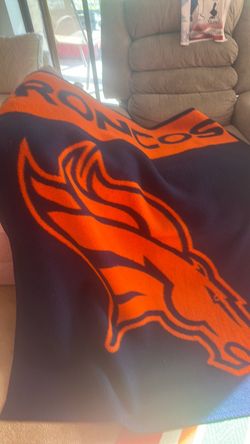 Broncos blanket