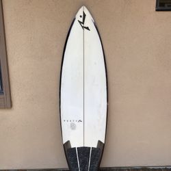Rusty Surfboard 