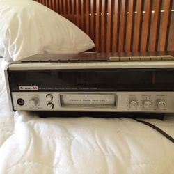 Collectible Vintage 8 track clock radio works with tapes