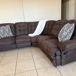 Dark Brown Reclining Sectional-Good Condition-FREE DELIVERY 🚚 