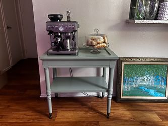 Green coffee table