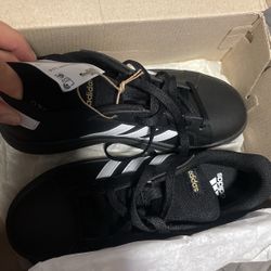 Kids Adidas Size 3 $30