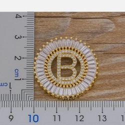 BIGG ICED INITIAL CHARM AND CHAIN