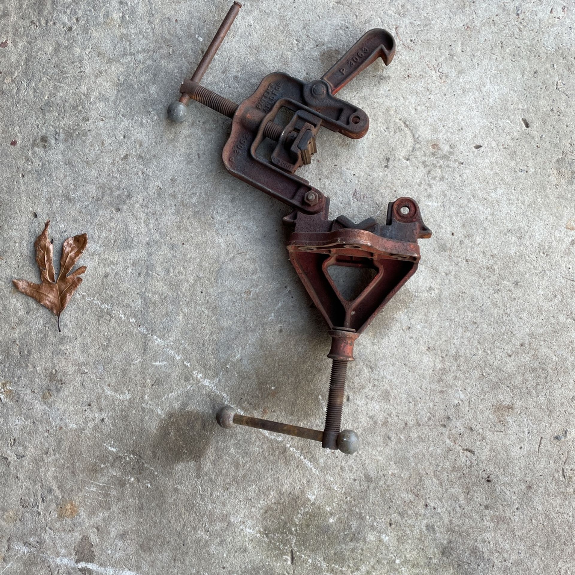 Table Pipe Vice