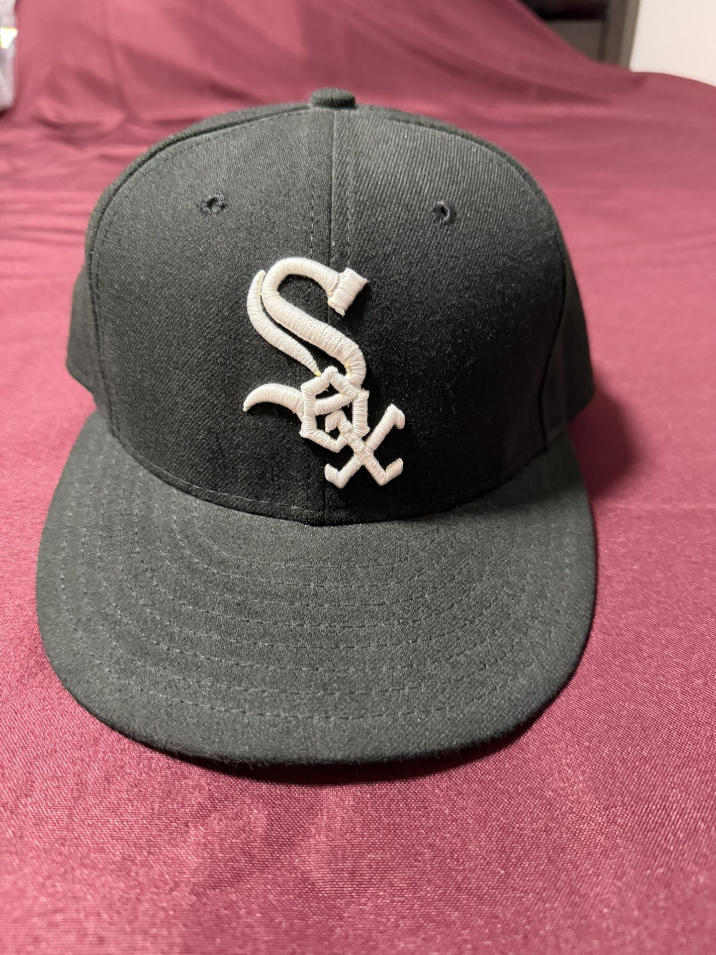 Chicago White Sox Hat Cap Fitted Mens 7 1/4 Black MLB Baseball New Era
