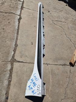 Kia forte right rocker molding oem