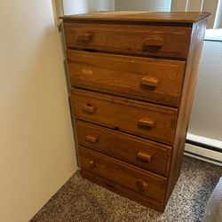 Dresser Free