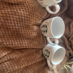 Lot Of 5 Mugs 3 Starbucks 1 Williams Sonoma 1 Celestial Seasonings