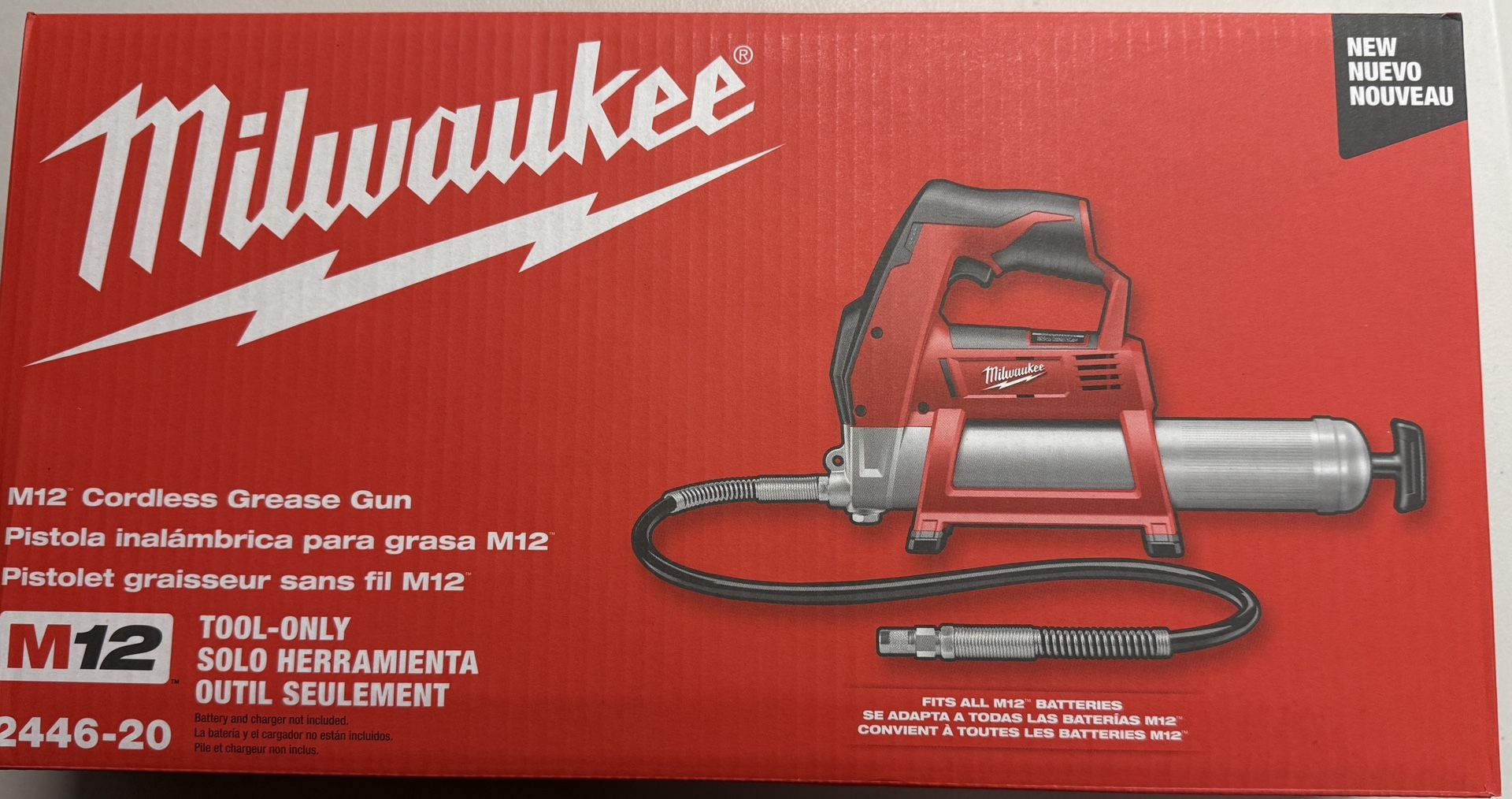 Milwaukee M12 Cordless Grease Gun