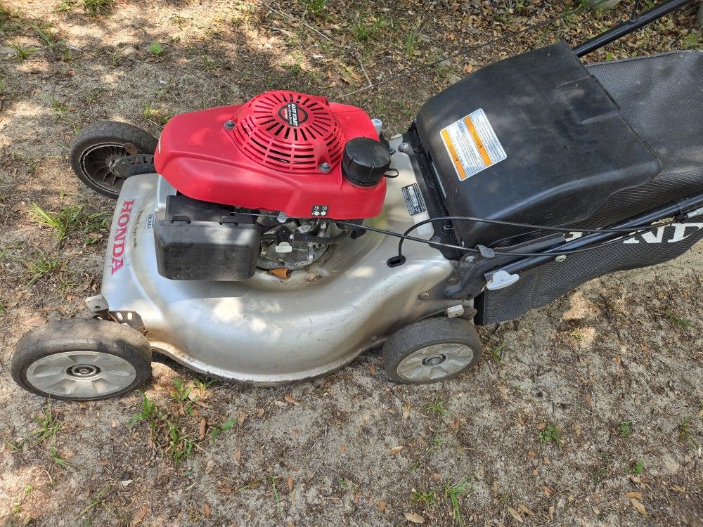 Honda Self Propelled Lawn Mower