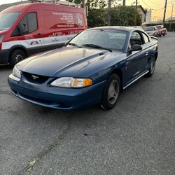 1998 Ford Mustang