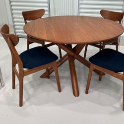 Set Of 4 West Elm Dining Chairs 