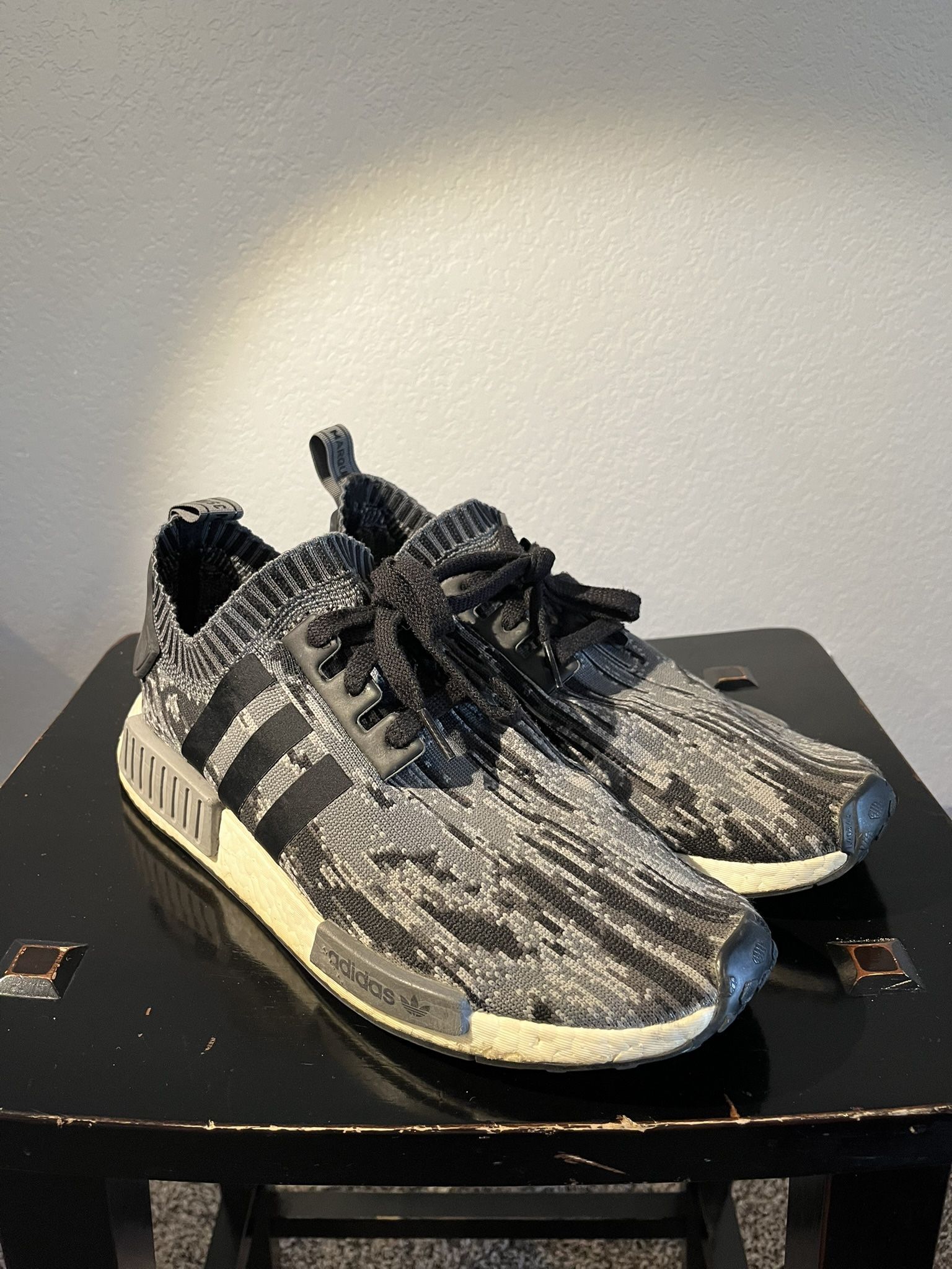 Adidas NMD_R1