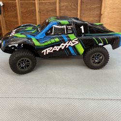 Traxxas Slash 4x4 Alternate