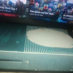 Xbox One 1TB Game Pass Included