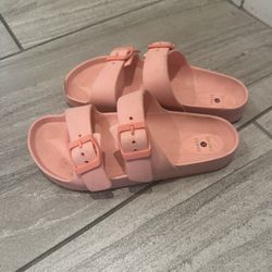 Woman’s Shoes 