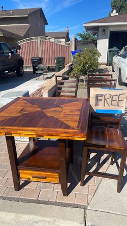 FREE Table with 4 chairs
