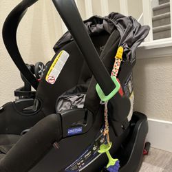 Britax infant car seat 